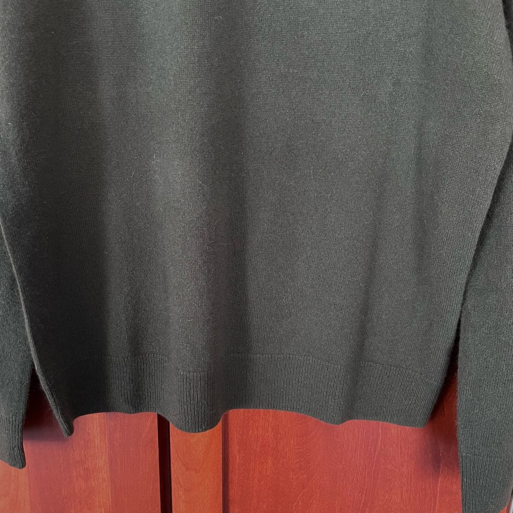 Quince 100% Mongolian Cashmere Crewneck Sweater Olive Green Size Large NEW - Picture 4 of 9